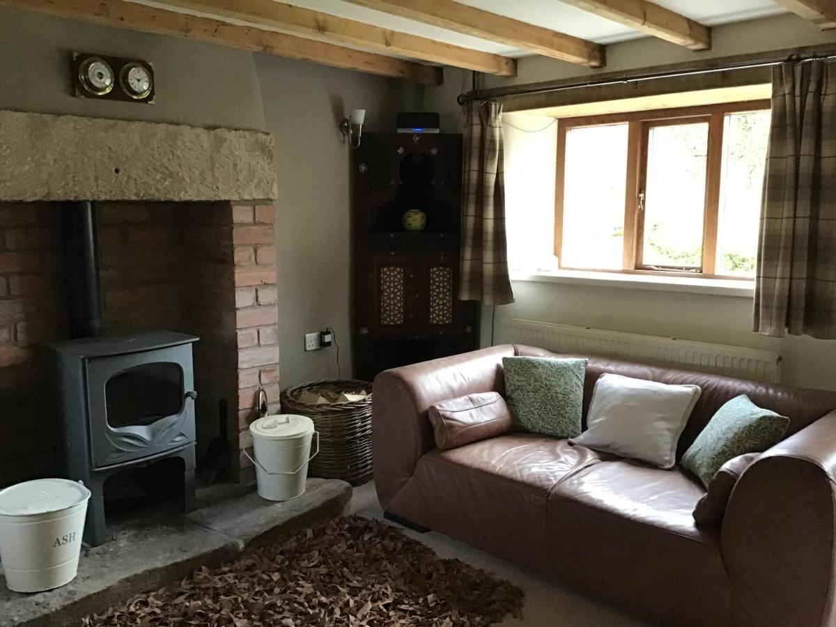 Lee House Farm Holiday Cottage With Possible Use Of Hot Tub Ninety Pounds A Session Waterfall Экстерьер фото